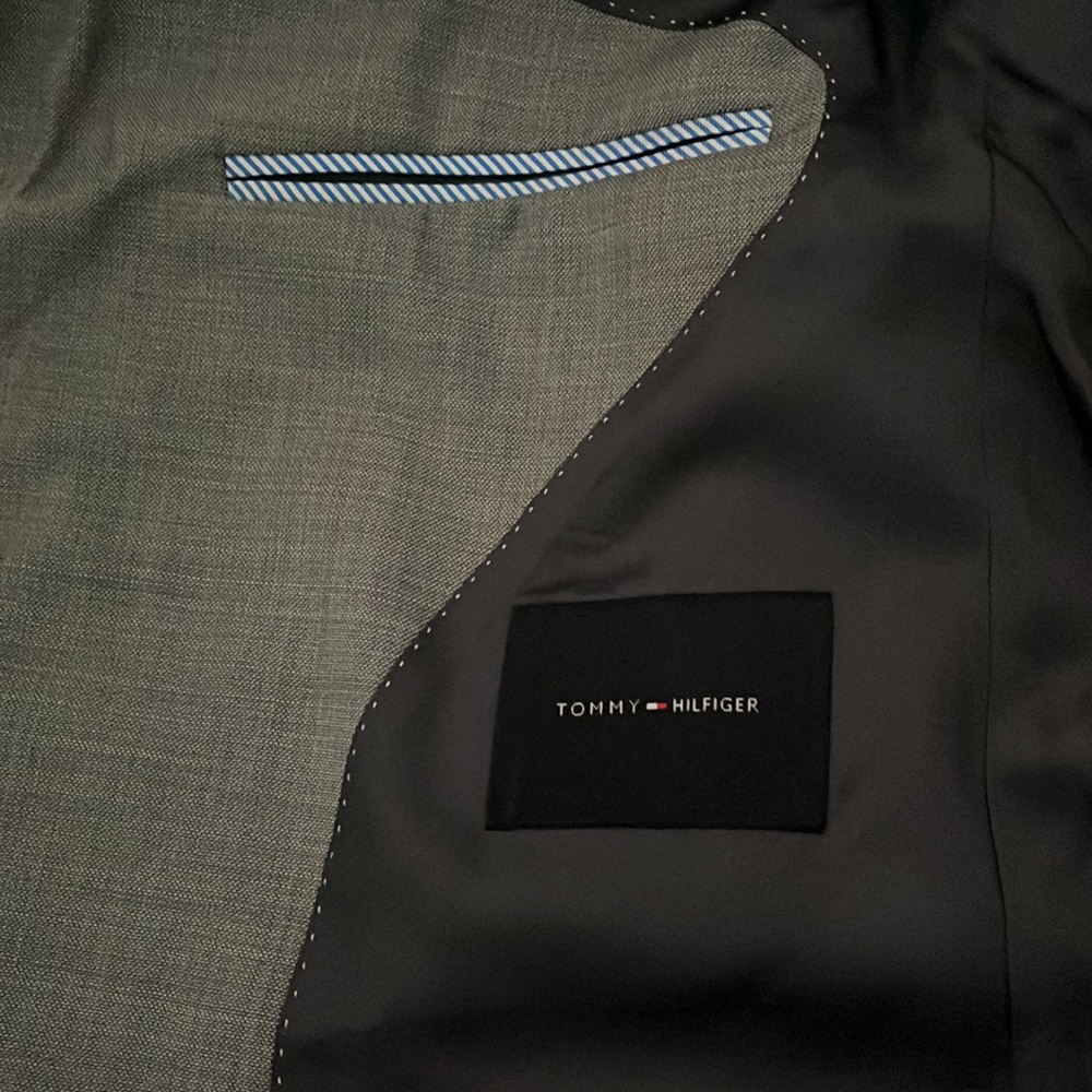 NWOT Preppy Tommy Hilfiger/Neiman Marcus Gray Wool Suit - Picture 13 of 16